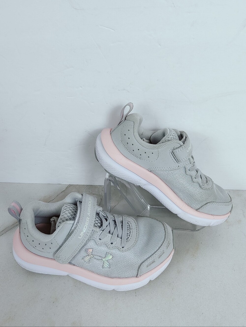 Under Armour Pre-School Assert 10 AC Running Shoes Halo Grey Pink, 12K